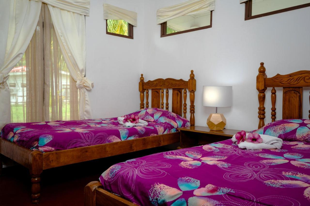 Hotel La Isla Парита Екстериор снимка