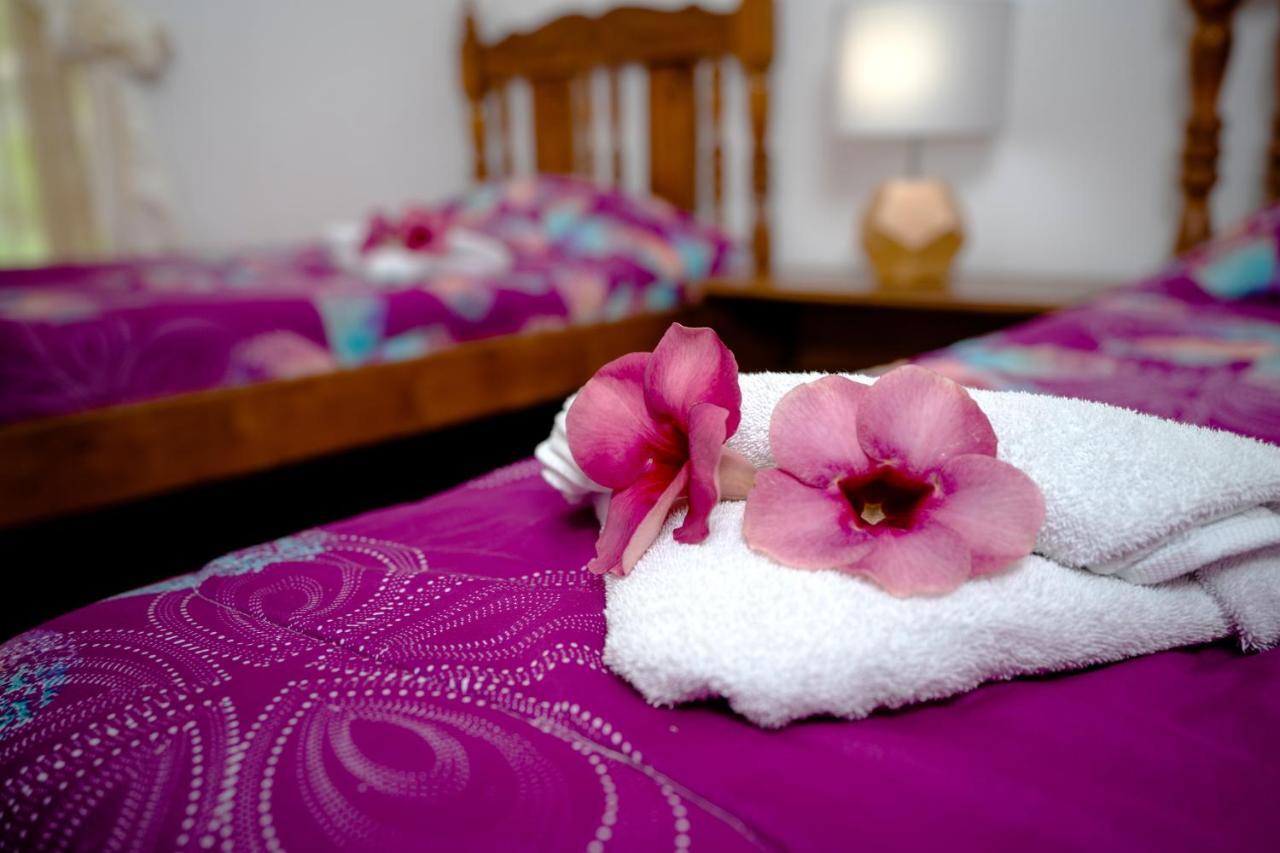 Hotel La Isla Парита Екстериор снимка