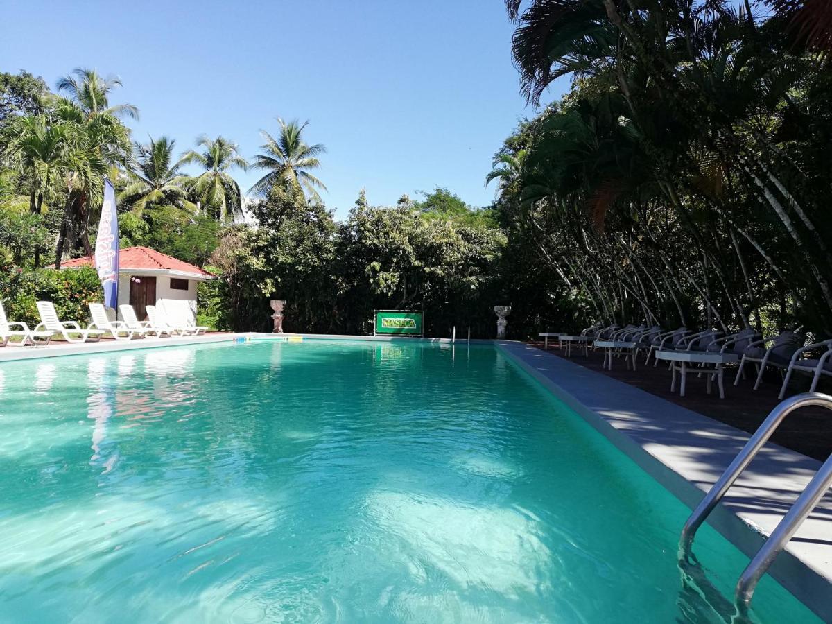 Hotel La Isla Парита Екстериор снимка